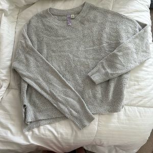 grey sweater